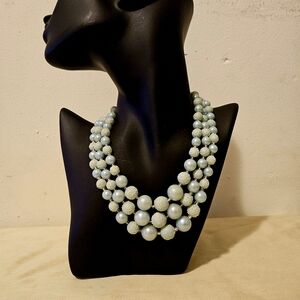 Elegant Pearl Necklace